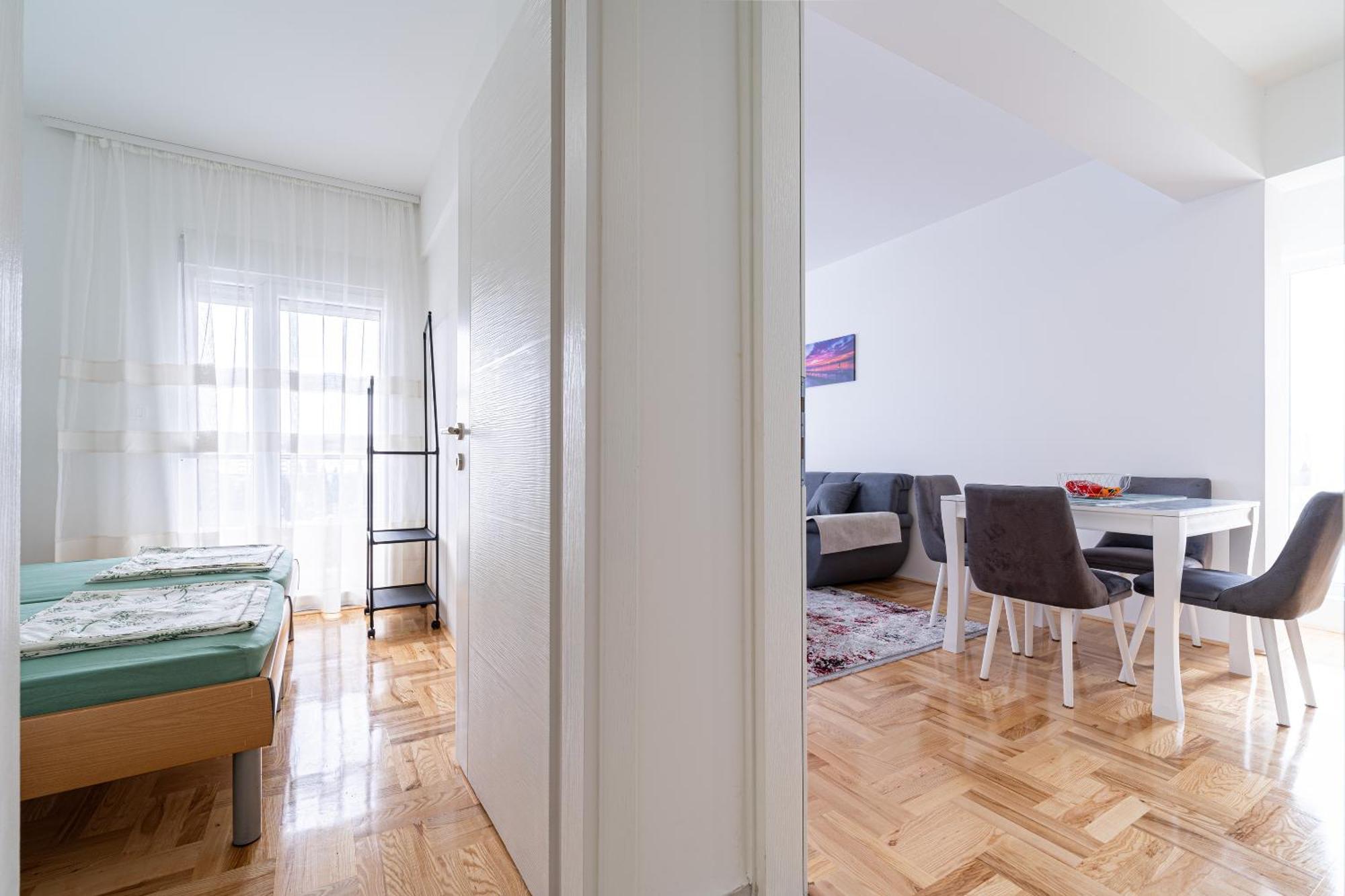 Tuski Put Apartman Lägenhet Podgorica Exteriör bild